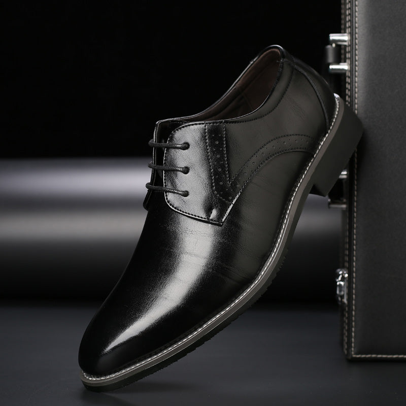 Fashionable plus size men's shoes