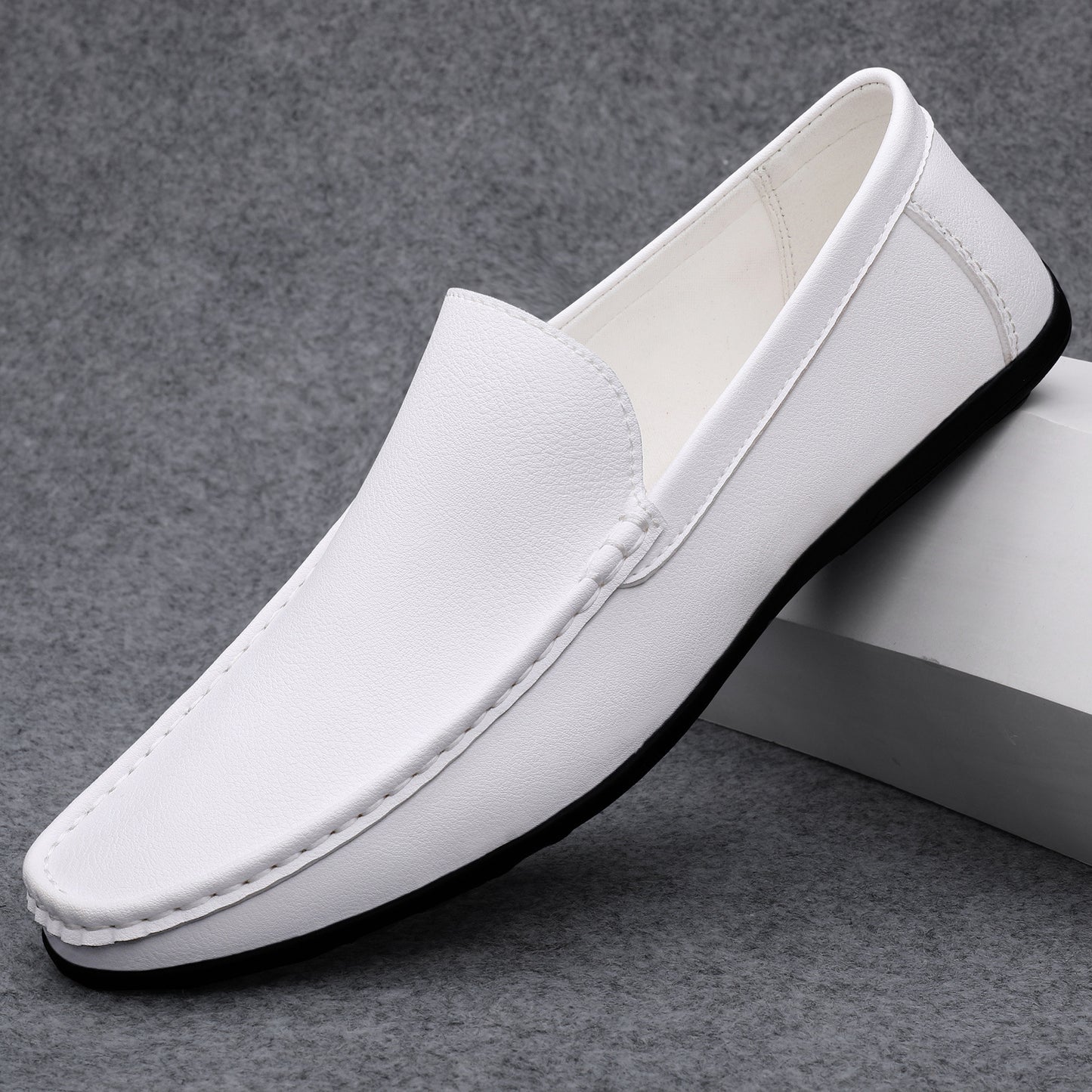 Solid color trendy casual leather shoes