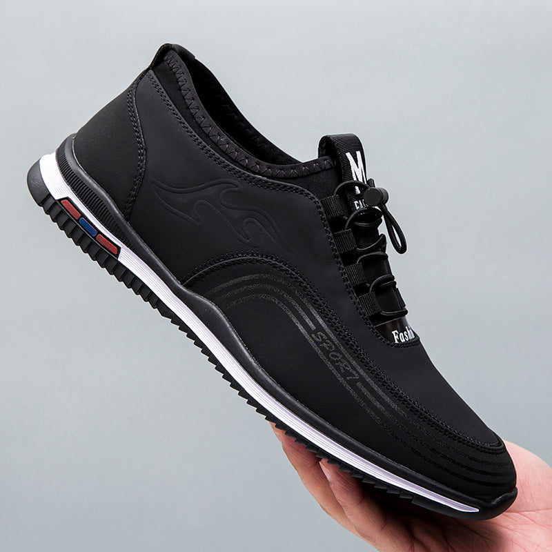 Lightweight, simple and stylish casual shoes