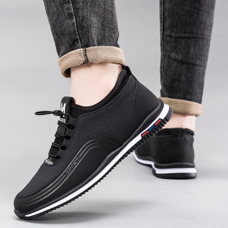 Lightweight, simple and stylish casual shoes